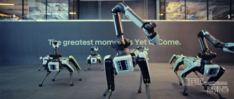 让人啼笑皆非的机器人翻车现场，揭示了多少行业真相？